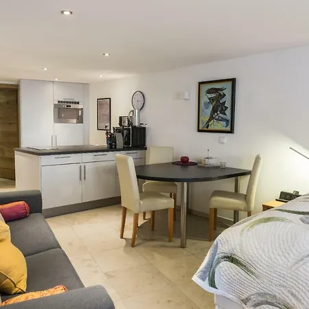 Trendguide By Alpine Host Helpers Apartment